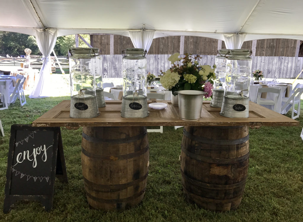 Beverage Station2 1024x752 - Wedding Trends from 2018